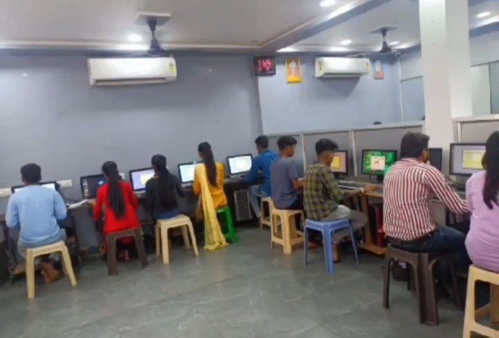 Students practising in the computer lab at Alaska Computer Centre